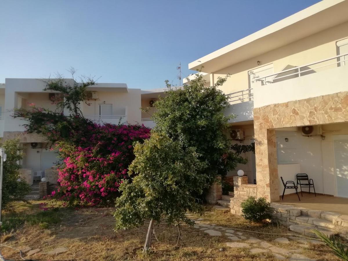 Hill Of Calm Hotel Triopetra Eksteriør billede