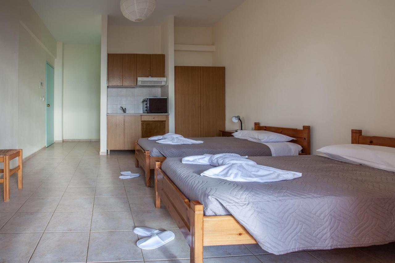 Hill Of Calm Hotel Triopetra Eksteriør billede