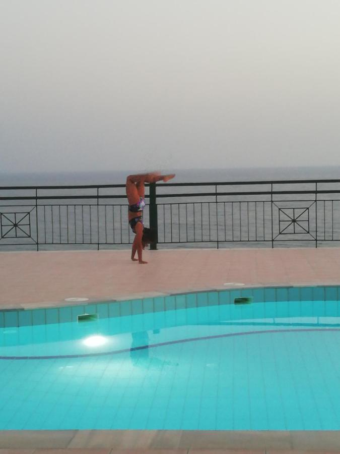 Hill Of Calm Hotel Triopetra Eksteriør billede